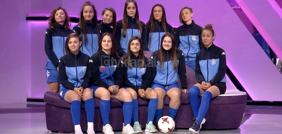 Futbollistet e Durrësit iu kërkojnë falje drejtuesve të skuadrës