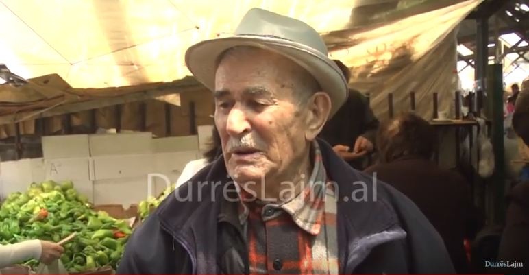 90-vjeçari nga Durrësi që ka kontribuuar për çlirimin e atdheut, por merr pension qesharak (VIDEO)