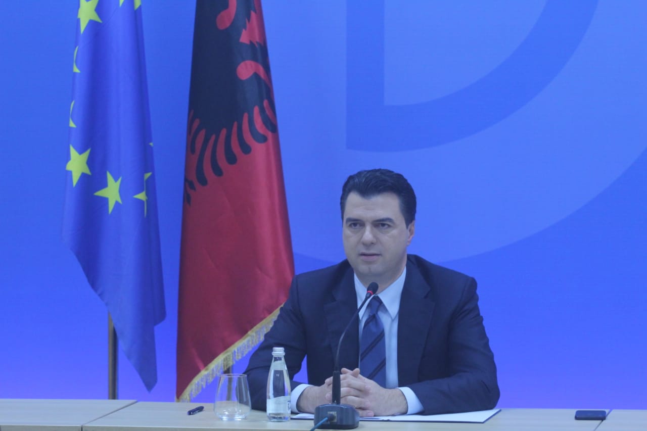 Basha në Parlamentin britanik: Vendi ndodhet në krizë të rrezikshme