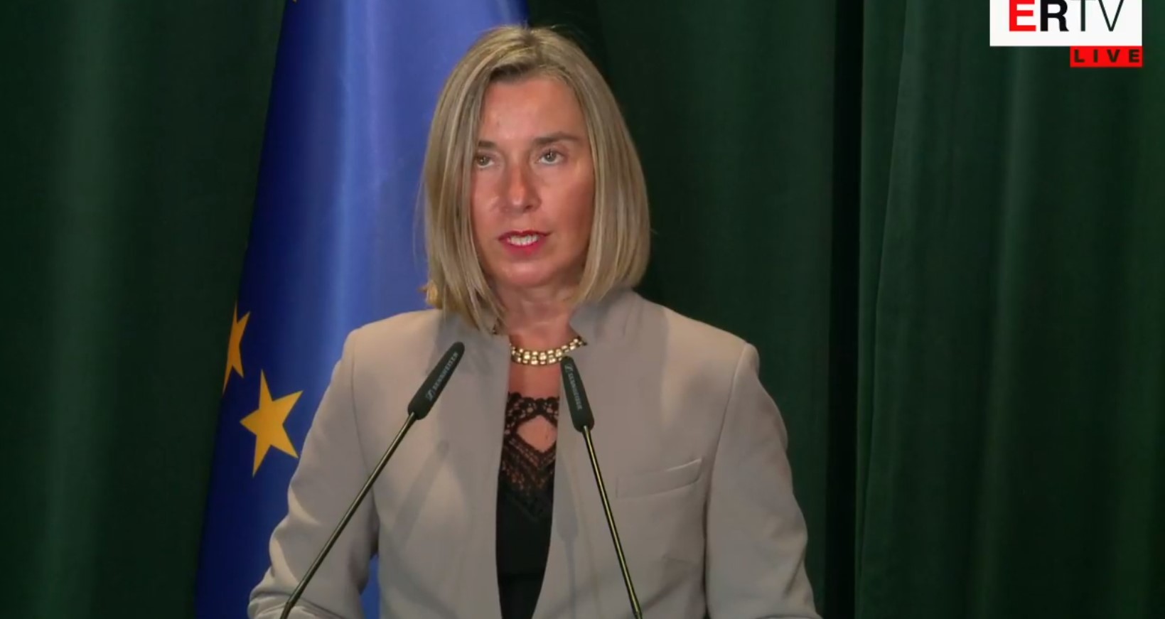 Mogherini: Krizën zgjidheni vetë, nuk negocioj mes partive politike