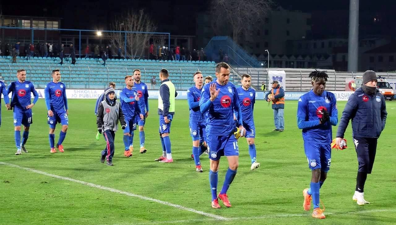 Në dyshim kundër Skënderbeut, 2 lojtarë mbajnë pezull formacionin e Teutës