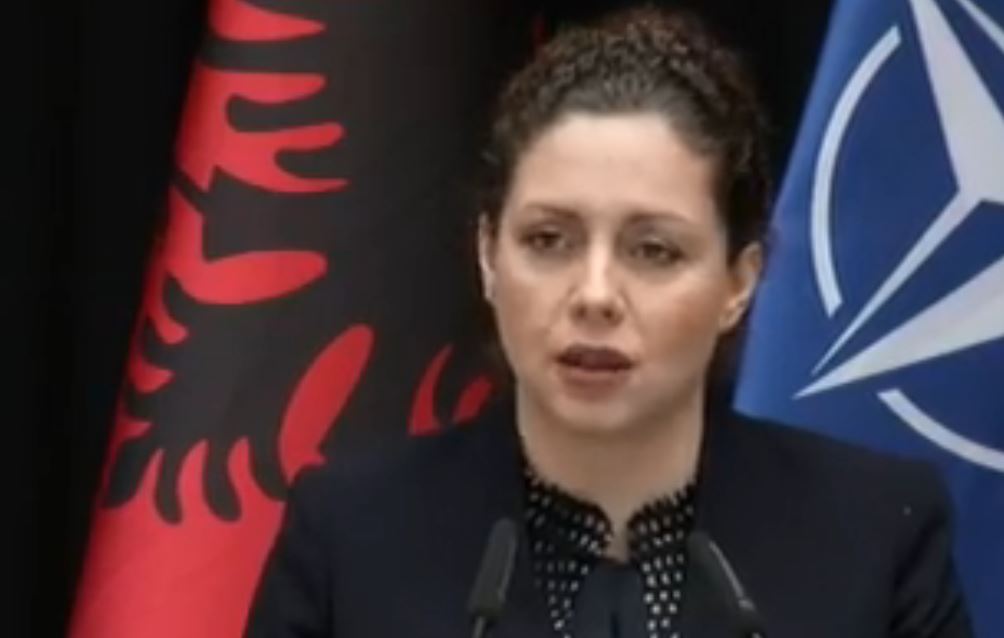 Homazhet për nëntetaren Hasanaj, Xhaçka: U prehsh në paqe heroina jonë!