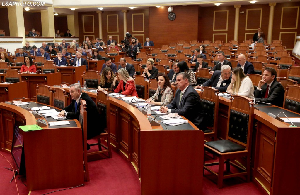 Mandatet/ Shterojnë listat e PD-së, Kuvendi mbetet me 18 vende bosh