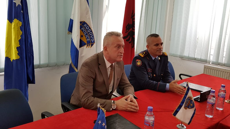 Firmoset memorandumi për bashkëpunimin policor rrugor Shqipëri-Kosovë