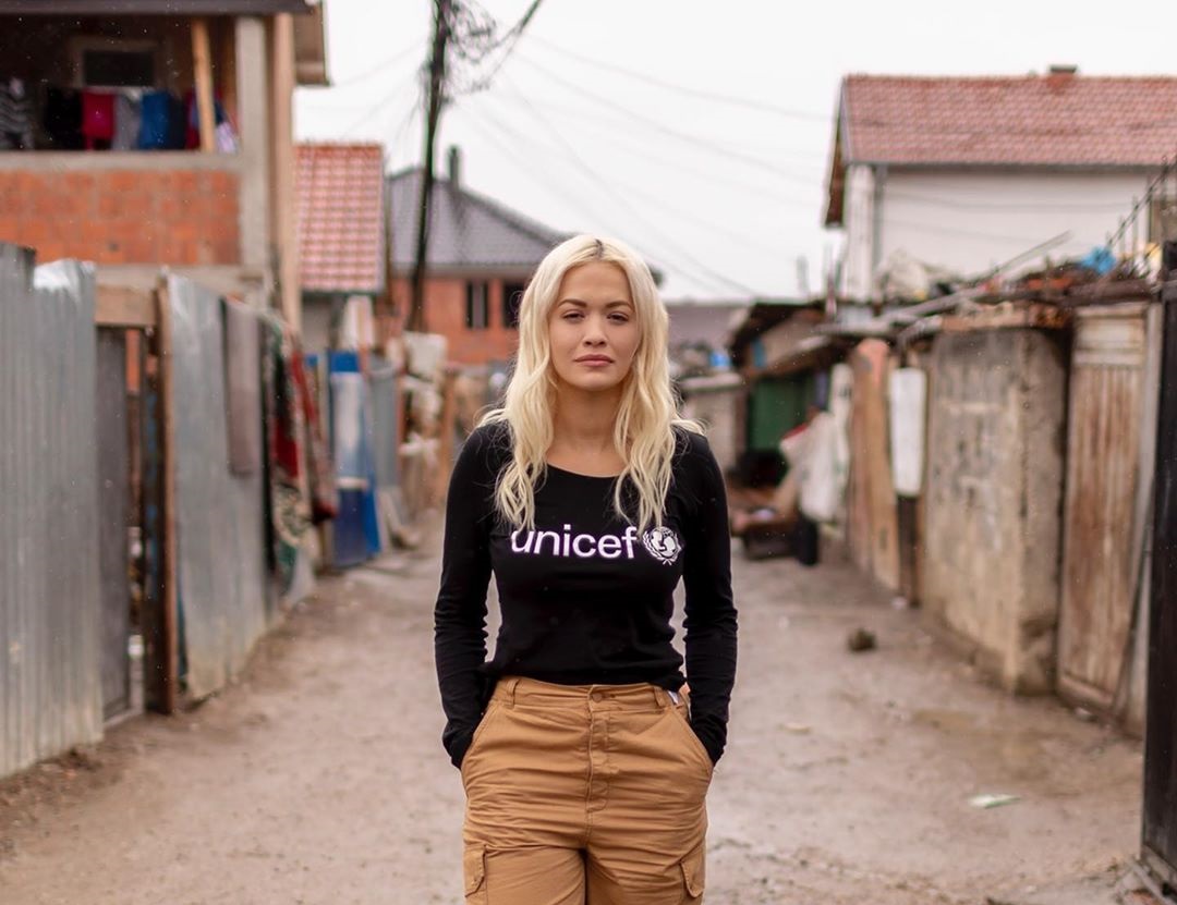 Rita Ora zyrtarisht ambasadore e “UNICEF”