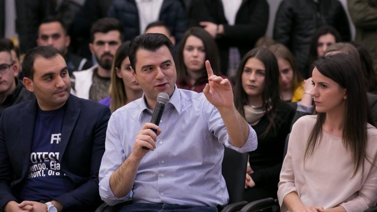 “A jeni penduar që futet në listë Rudina Hajdarin?” Përgjigjet Lulzim Basha