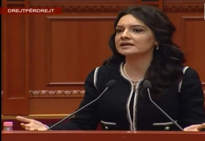 Ministrja Spiropali: S’kemi ndërmend të bëjmë marrëveshje me Bashën e bishtat e tij