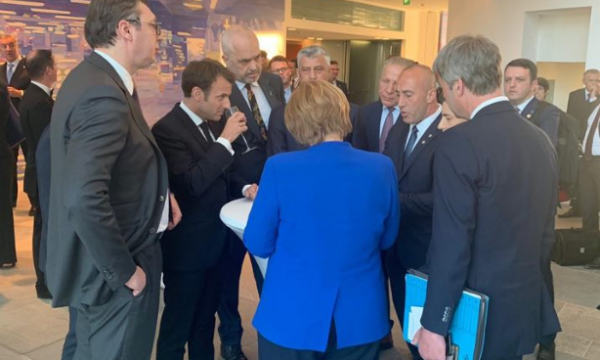 “Në Berlin fituan politikanët, por paguan shqiptarët”