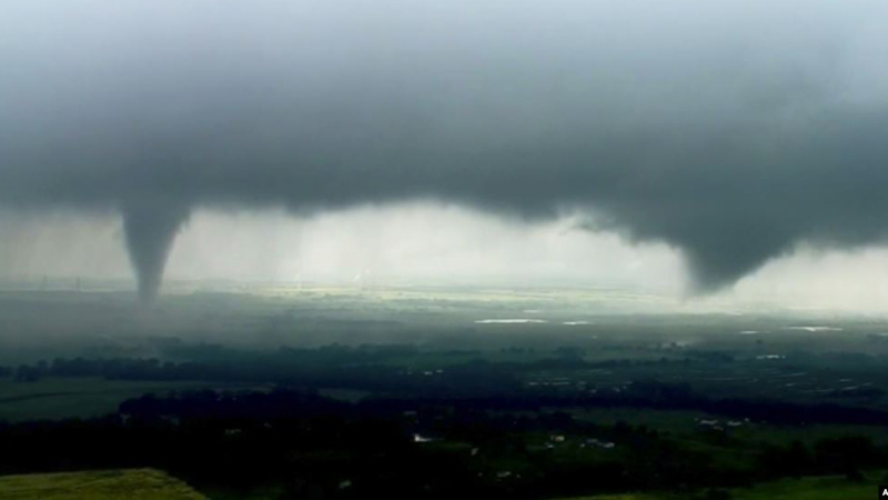 Oklahoma goditet nga një uragan i fuqishëm