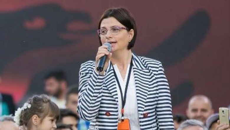 Rama në Durrës, ish-deputetja: Do protestoj kundër rrugeçërve në zyrat e shtetit