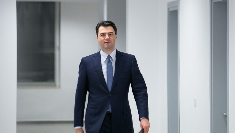 Basha uron Fitër Bajramin: Zoti i bekoftë shqiptarët!