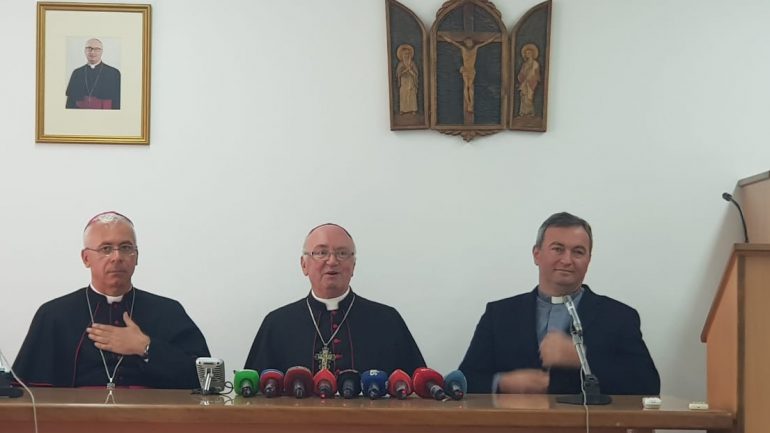 Kisha Katolike apel politikanëve: Do bëheni përgjegjës për përkeqësimin e krizës