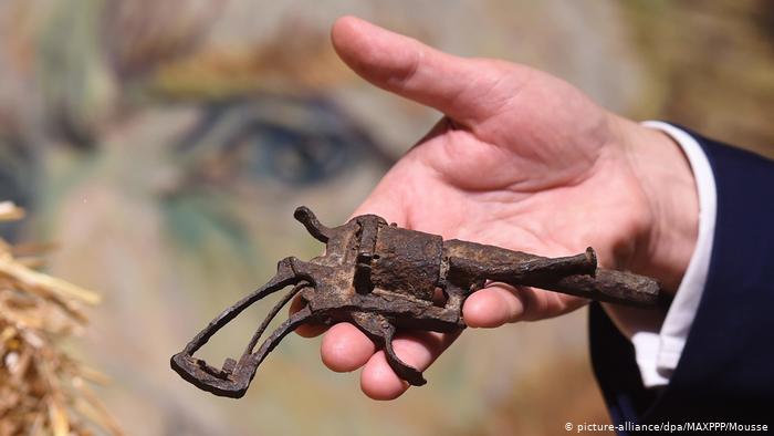 Shitet për 162,500 euro arma që i mori jetën Van Gogh