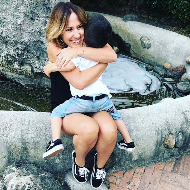 Arbana Osmani publikon foton e rrallë me djalin