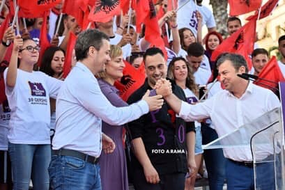 Ish-deputetja demokrate: Të gjithë kandidatët po bekohen nga Gjushi!