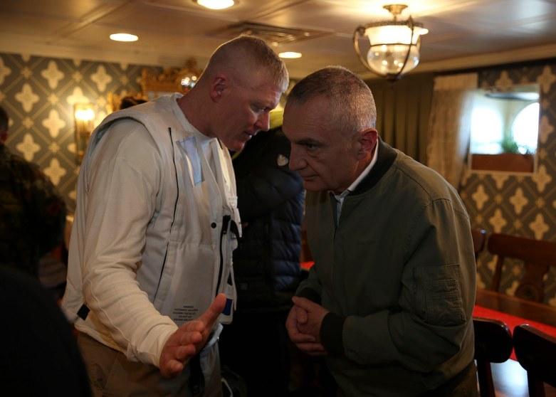 Marina amerikane paralajmëroi para 2 muajve Metën: Jo destabilitetit në Shqipëri. Shih në stërvitje se ç’të bëjmë!