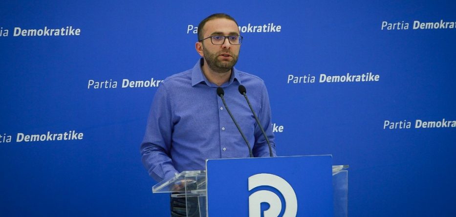 Bardhi: Militantët e PD nuk qëndrojnë pas djegies së KZAZ-së. Rama e Lleshaj skenar për përplasje civile