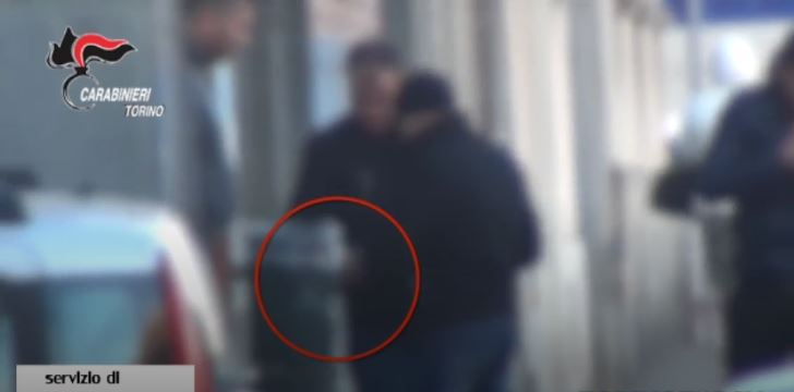 Drogë përmes “Facebook” e “Whastapp”, goditet organizata, 4 shqiptarë në pranga