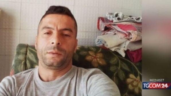 “Të gjithë më njohin në portin e Durrësit dhe gjithnjë gjej një…” I riu thyen të gjitha rekordet e dëbimit nga Italia