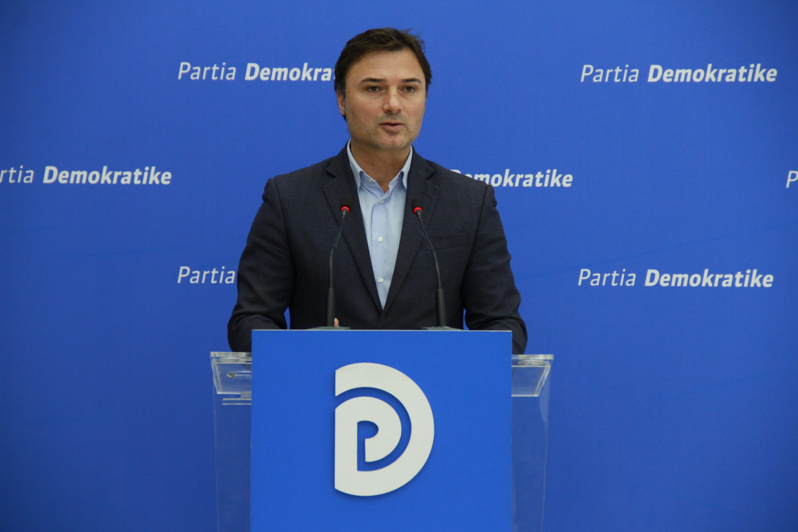 42 protestues të arrestuar,  Alibeaj: Rama dhunuesi më i madh i policisë