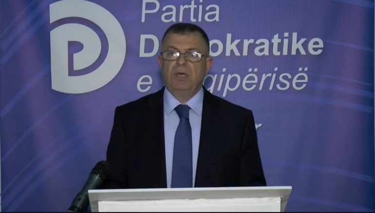 Gjunkshi: Drejtuesit e policisë Dibër presion qytetarëve për votën