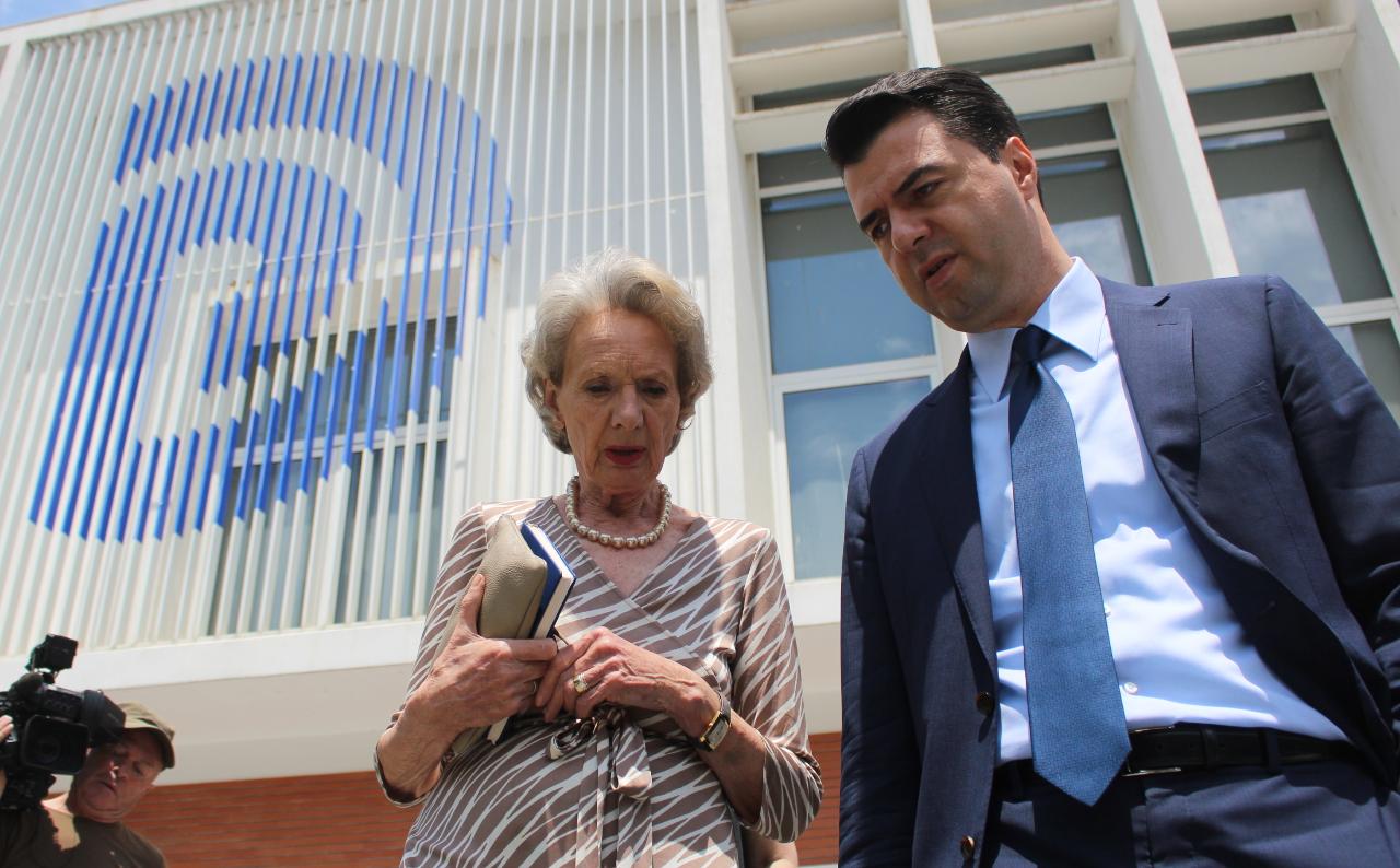 Basha 60 minuta takim me drejtuesen e OSBE/ODIHR për zgjedhjet