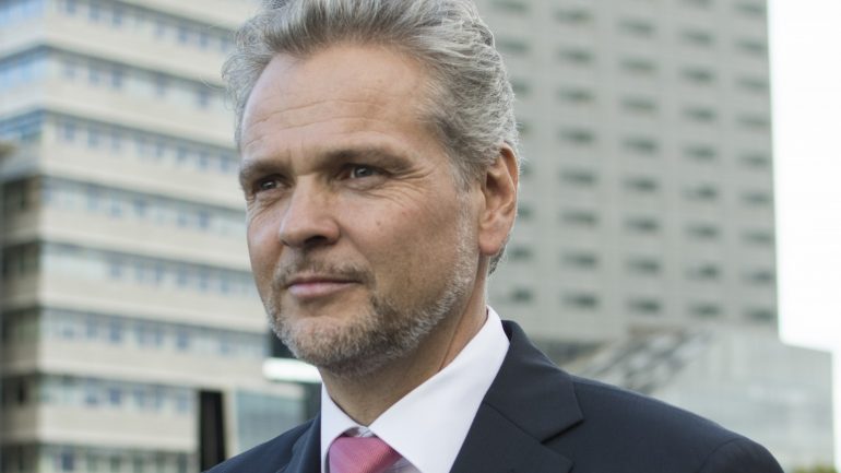 Ambasadori austriak: Reflektoni për të ardhmen e fëmijëve tuaj