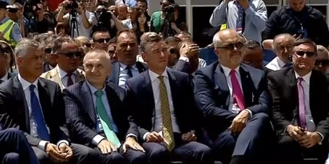 Meta dhe Rama bashkë në Kosovë por sërish nuk flasin