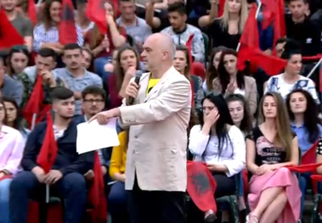 “Kokëderr”, Rama flet për Pjerin Ndreun: Na hoqi një dhimbje koke mua e Linditës