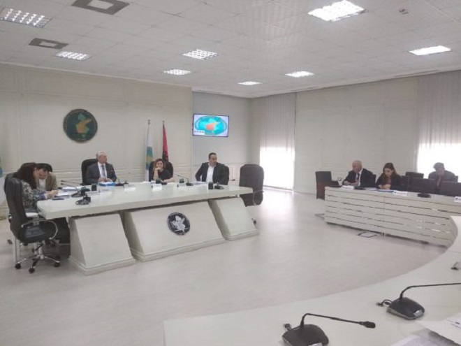 Mbërrin në KQZ dekreti i Metës për anulimin e zgjedhjeve