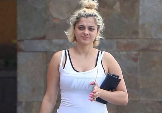 E pakrehur dhe pa grim për të blerë bileta lotarie, Bebe Rexha zbulon sa para fitoi