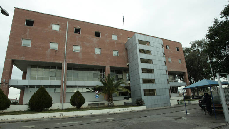 FOTO/ Kush janë dy shqiptarët që u arratisën nga burgu grek