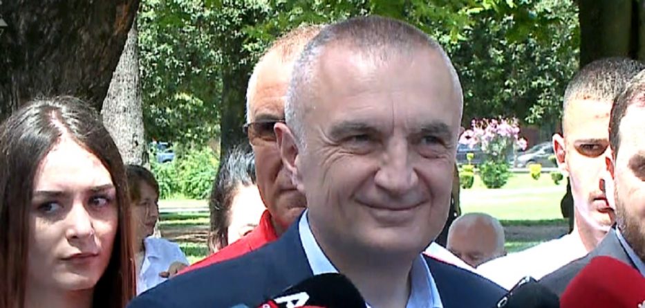 Meta: Presidenti është i Republikës dhe Republika e shqiptarëve
