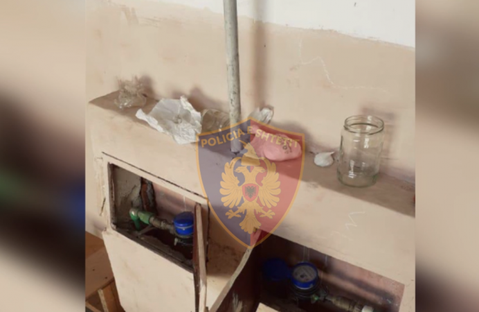 Arrestohet në flagrancë 50-vjeçari që trafikonte kokainë