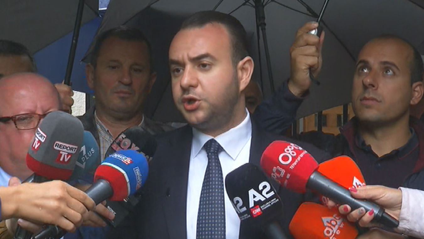 Prokuroria kërkon burg, Balliu: Akuzat ndaj meje politike por s’do ndalemi