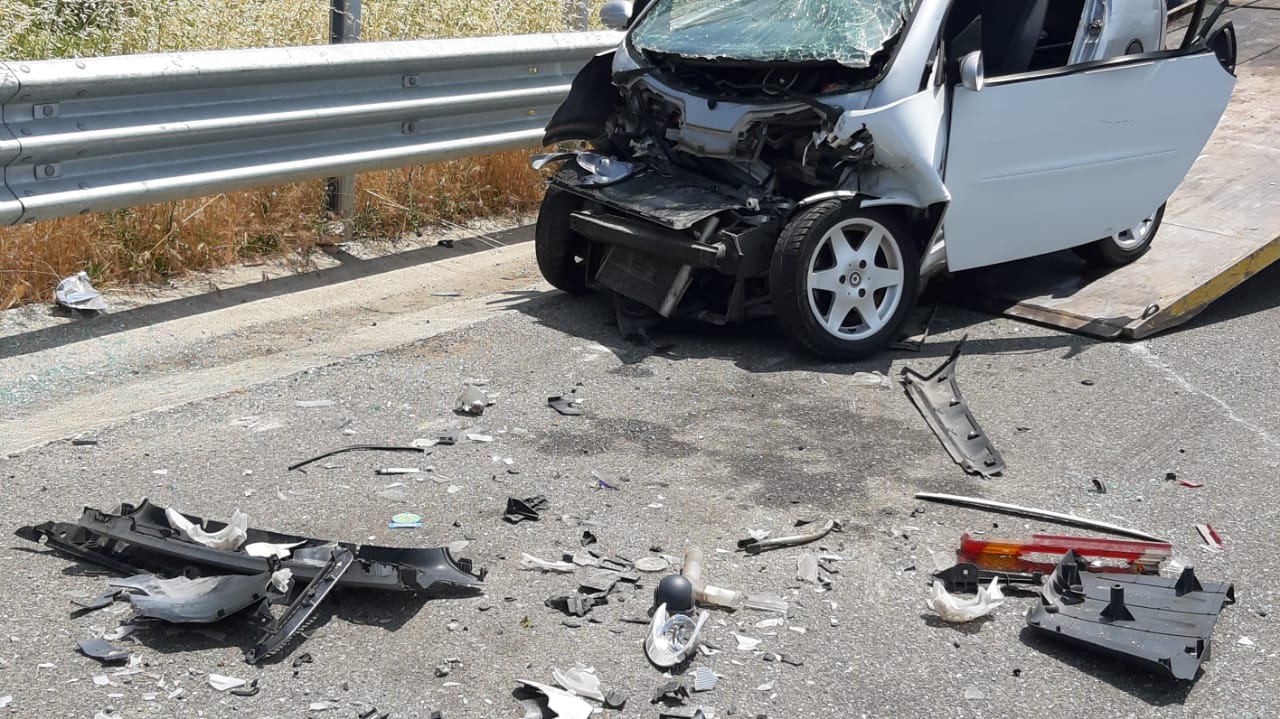 Goditi trajlerin nga pas, ndërron jetë 26-vjeçarja