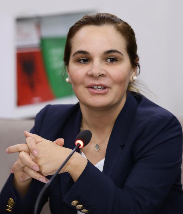 Mungoi në protestë, Kryemadhi tregon arsyen: Kam kryer një operacion të vështirë