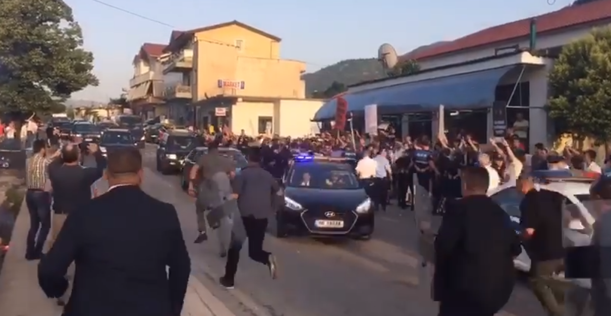 Sulmuan eskortën e Ramës, jepet masa për zyrtarët e PD-së