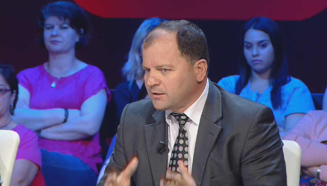 Lefter Maliqi: Mbi 5 deputetë të PS nuk do ta votonin shkarkimin e Ilir Metës