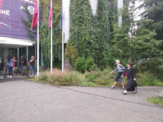 Zgjedhjet e 30 qershorit/ Drejtuesja e misionit të OSBE takon Ramën në selinë e PS