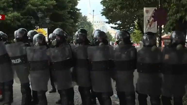 LIVE/ Përplasje në Shkodër, ka të lënduar (VIDEO)