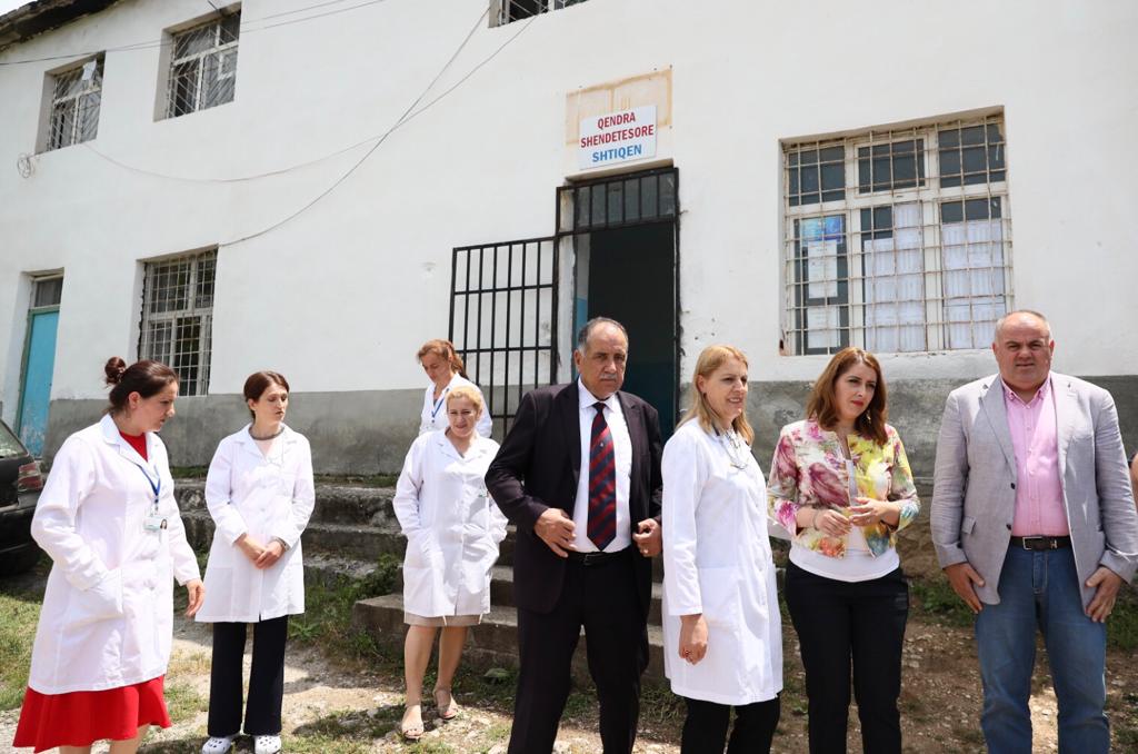 Manastirliu: Nis puna për rehabilitimin e 6 qendrave shëndetësore në Kukës