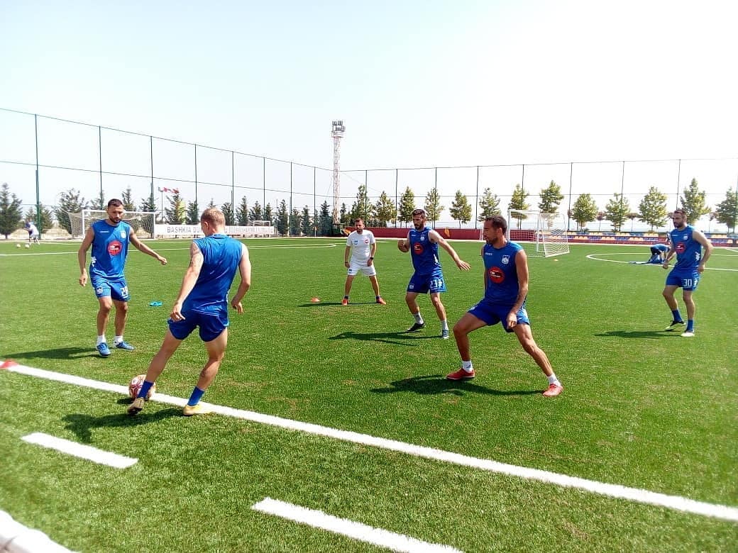 Teuta fillon në tokën bullgare fazën përgatitore