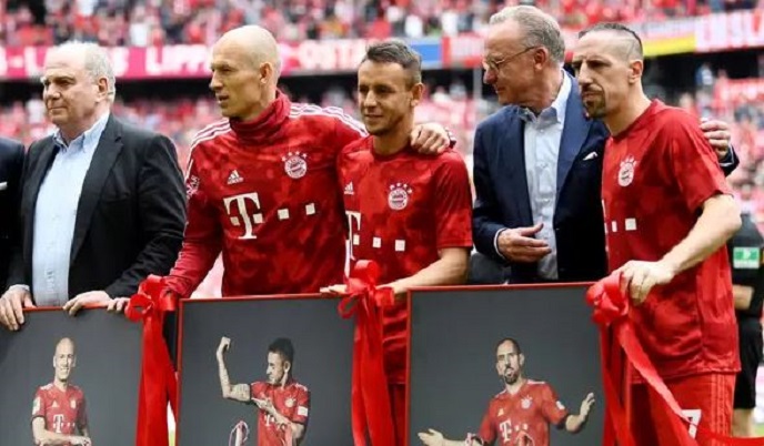 U largua pas 8 sezonesh nga Bajerni, futbollisti 33-vjeçar firmos me skuadrën e re