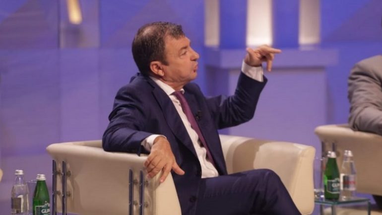 Fevziu i kthehet Dakos: Nuk ka b**** njeri që të më…