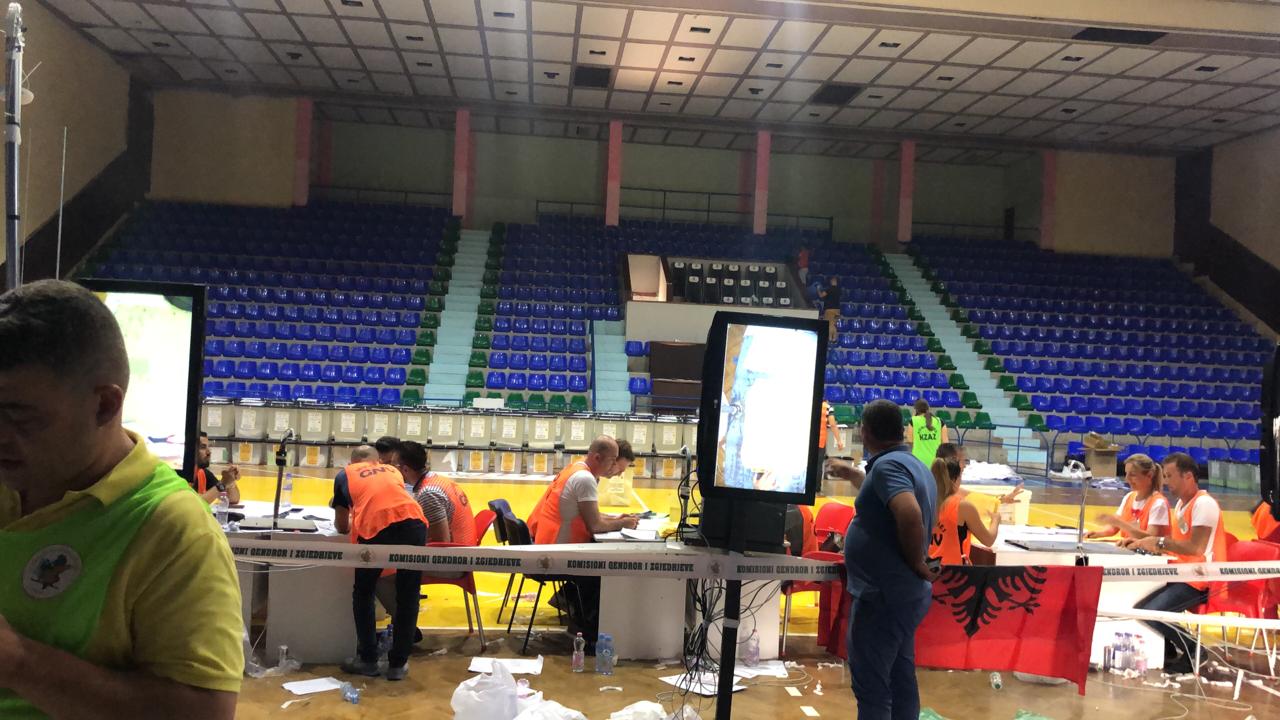 Edhe 22 kuti pa u numëruar në Durrës, rezultati aktual