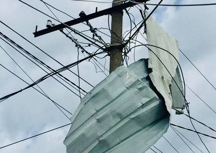 Stuhia dëmton linjat e tensionit, probleme në disa rajone, stakim energjie në Tiranë