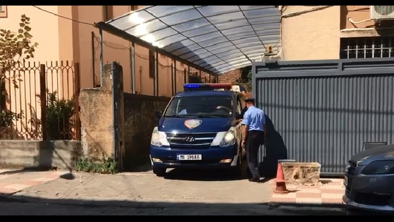 Favorizuan pronarin e hotelit të fshihte të ardhurat, lirohen me garanci pasurore 2 inspektorët e Bashkisë