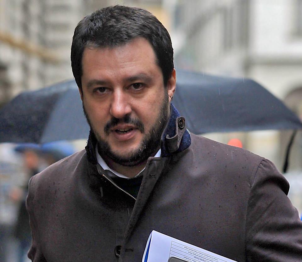 Kërcënohet sërish me plumb, Salvini: Mendjet e sëmura s’më trembin