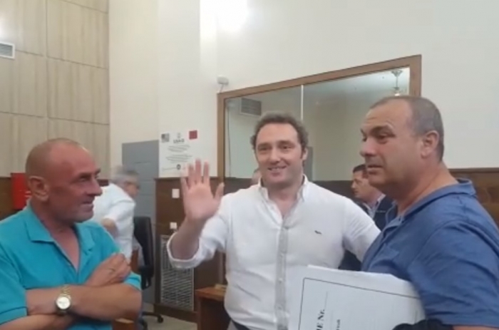 Gjykata i jep lirinë ish-deputetit demokrat